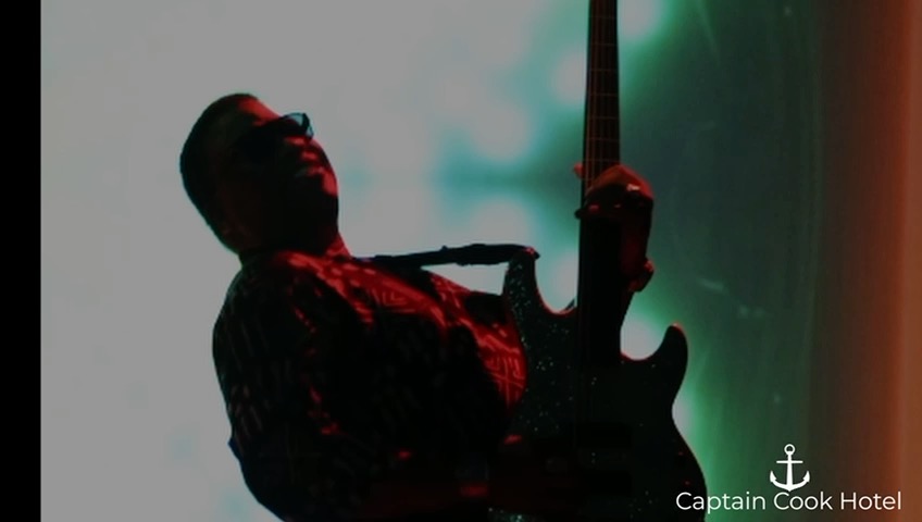 #funksighting Friday's 5:00 till 8:00pm - Captain Cook Hotel, Kent St. Millers Point. 🎉Incredibly delicious selection of meals, realistic drink prices and Funky music??? YES, that's right! A perfect combination